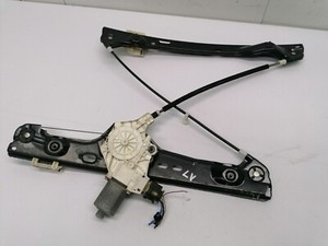 BMW 3er E91  Fensterheber Fensterhebermotor  vorne links  0130822226  (99)
