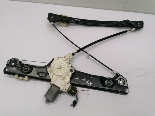 BMW 3er E91  Fensterheber Fensterhebermotor  vorne links  0130822226  (99)