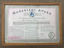 Antiguo estampado indio Maharishi Award Mahesh Yogi 1984 decoración de pared coleccionable