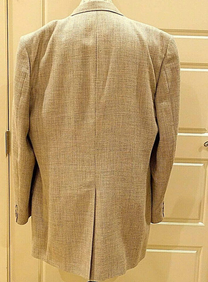 Men's off-white/beige sport coat - Dillard's label - Image 3 of 4