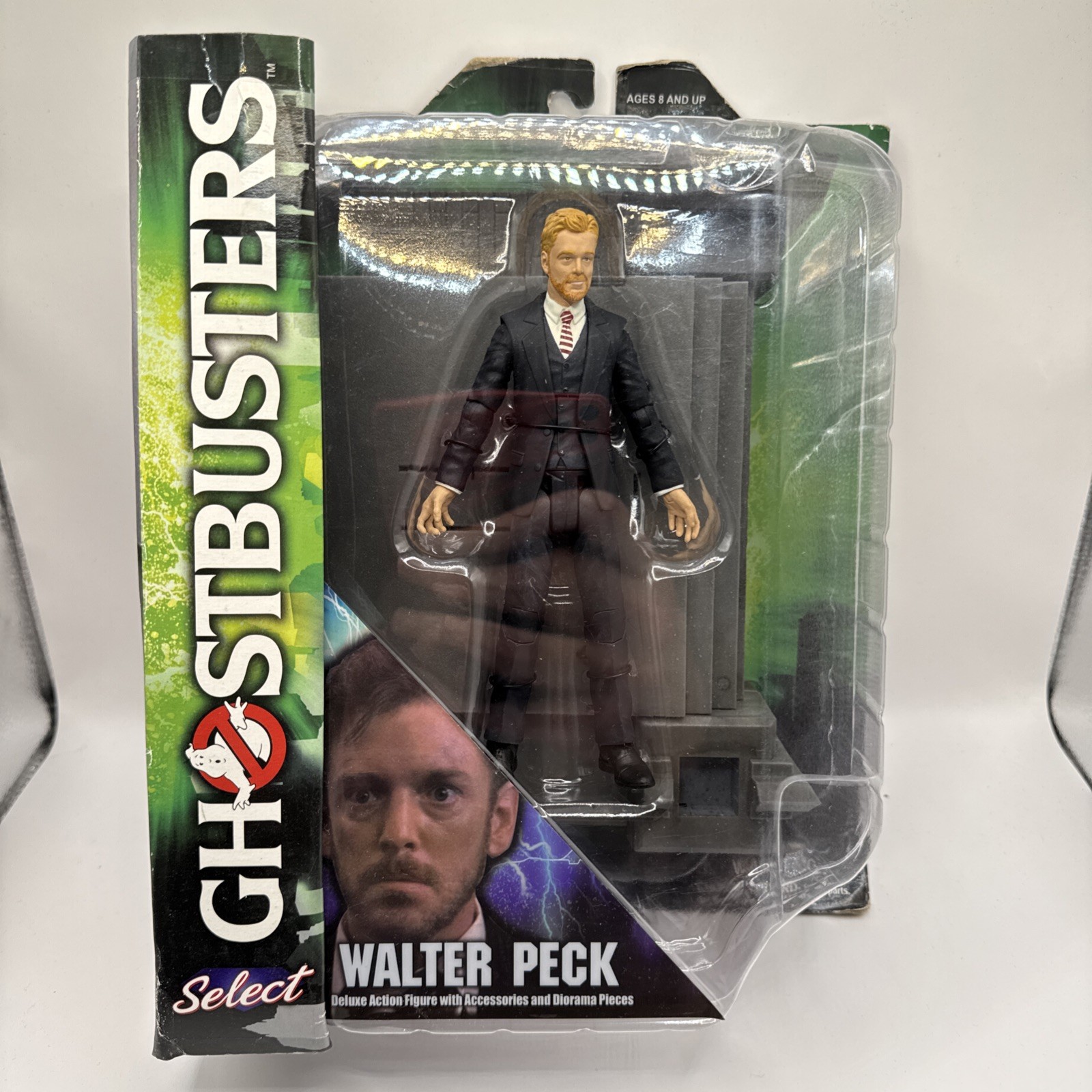 Diamond Select Ghostbusters - Walter Peck Action Figure