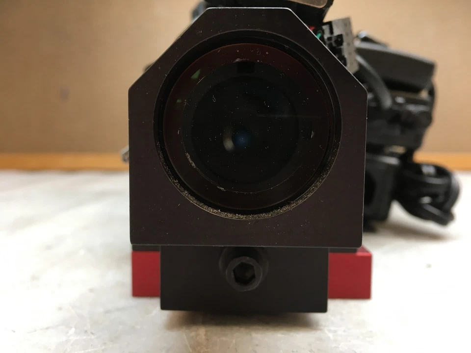 Coherent Cube 1130759 639nm 40-70 mW mfg 2008 带电源和控制盒 — 第 2/4 张图片