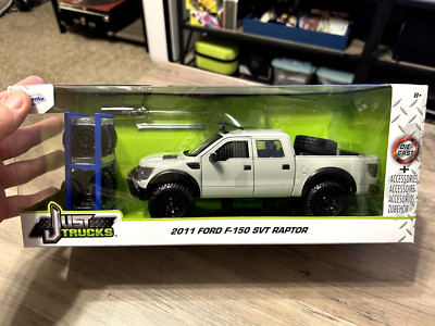 JADA JUST TRUCKS 2011 FORD F-150 SVT RAPTOR 1/24 with EXTRA WHEELS GREY 33031