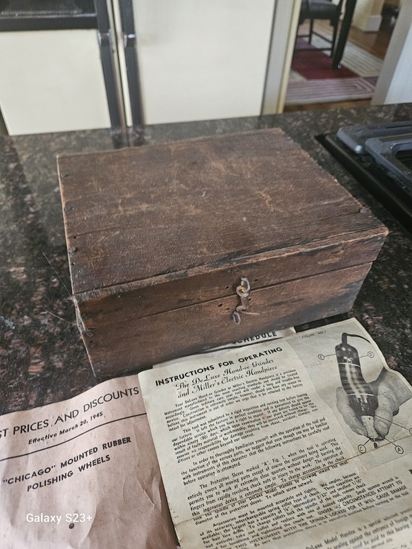 Vintage  1945 Millers Electric Polishing Grinder Chicago Ill.