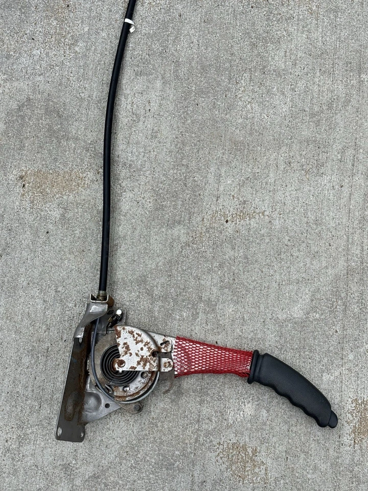 Conjunto de manija de freno de estacionamiento Chevy Cavalier 2000-03 Rat Rod Street Rod sin cable Foto 4 de 4