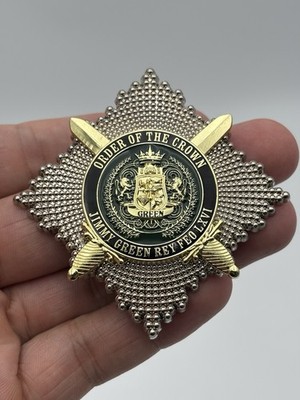 Rare Fiesta ROYAL ORDER OF THE CROWN 2014 Pin Medal Rey Feo LXVI Jimmy Green