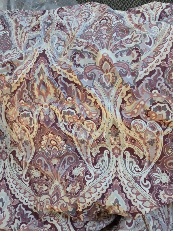 Pottery Barn King Paisley Duvet Lilac Purple Hues EUC