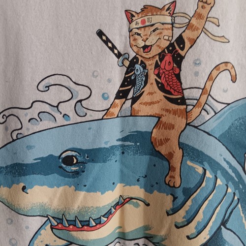 Japanese Ninja Cat Rides Shark Mens Tshirt Sz M Cream Color W/ Graphic Y2k 90's - Picture 6 of 8