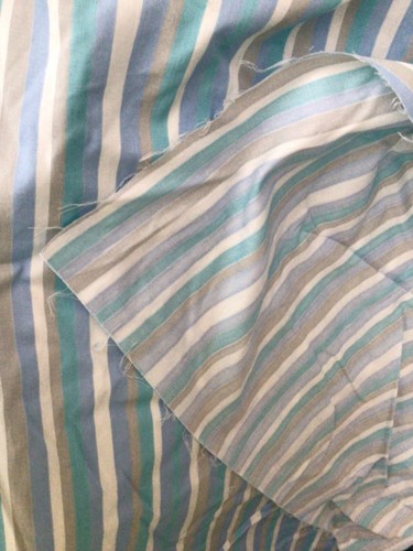 Vintage 100% Cotton Printed Stripe Fabric Blues, Tan, White 5 +yrds x 39" Wide - Picture 4 of 5