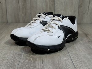 tiger woods spikes