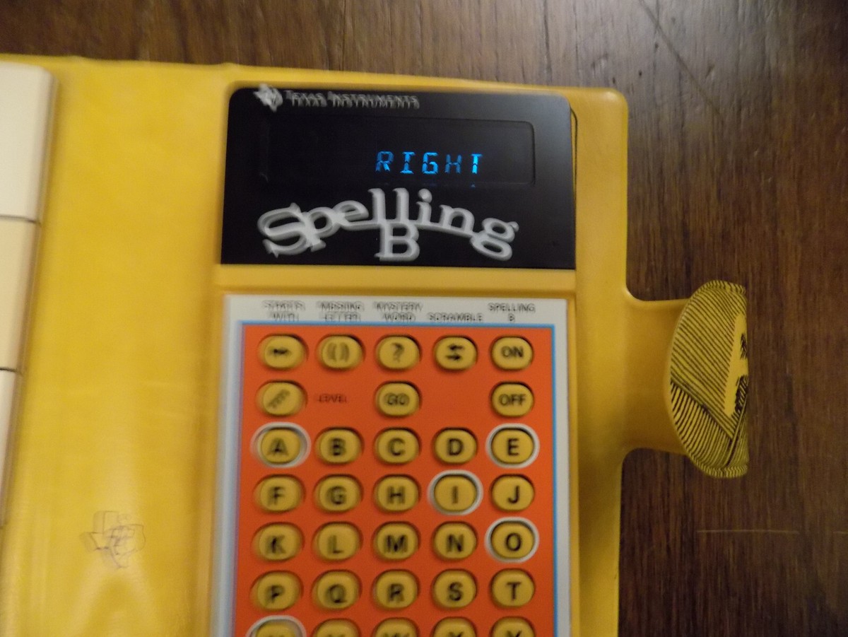 Vtg 1978 SPELLING B Texas Instruments Handheld Electronic Working
