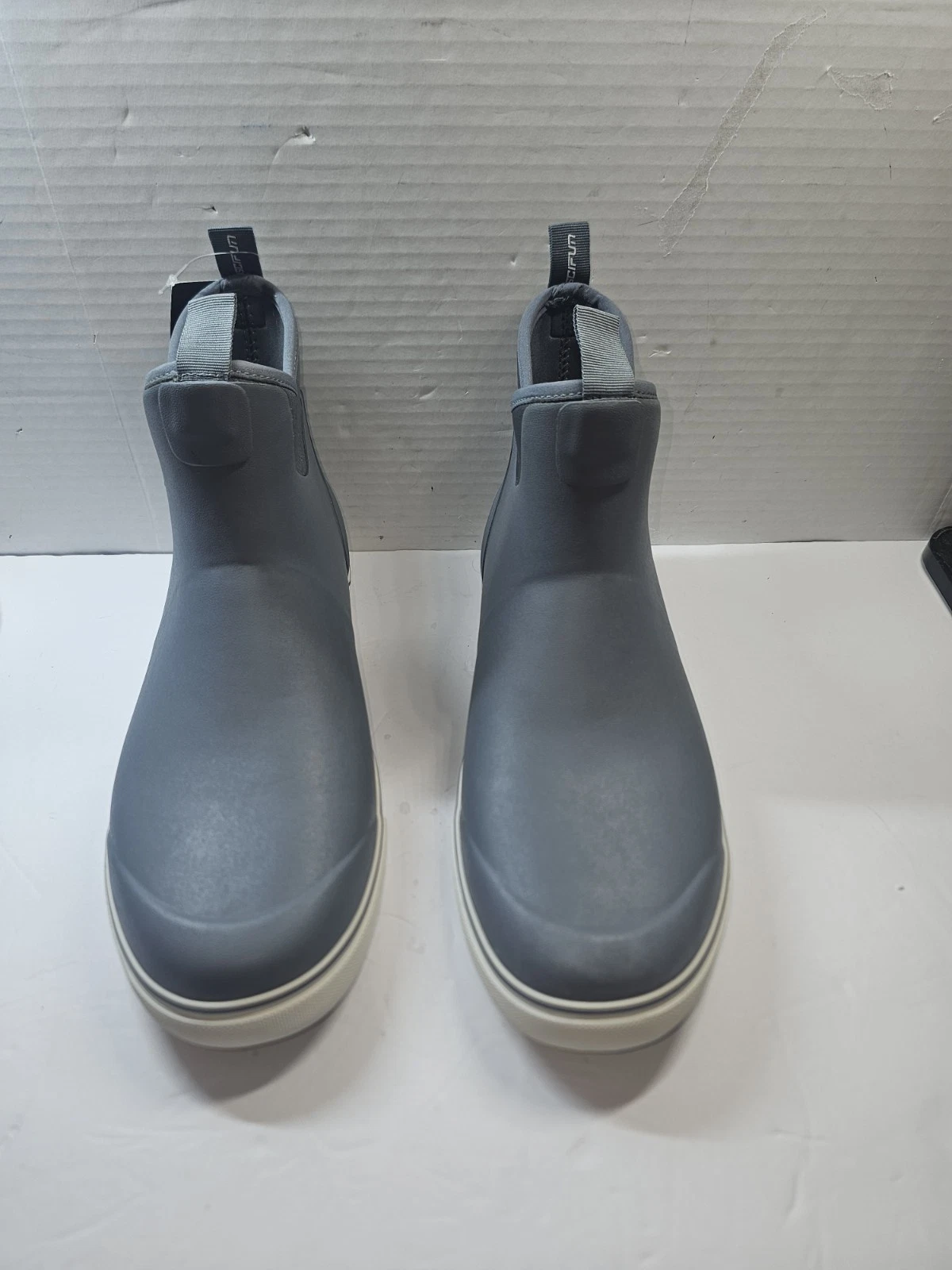 Piscifun Men's Deck Boots Waterproof Rain Gray Outdoor Rubber Fishing Size 12
Opens in a new window
