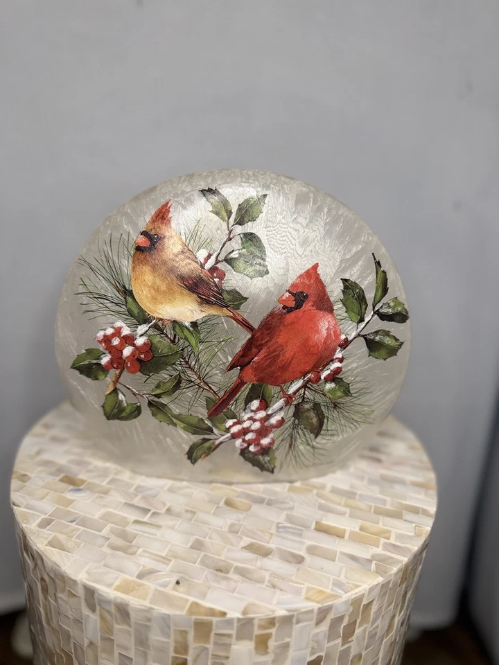 Winter Cardinals Frosted Glass Globe Accent Light / Holiday Decoration - Image 4 of 4