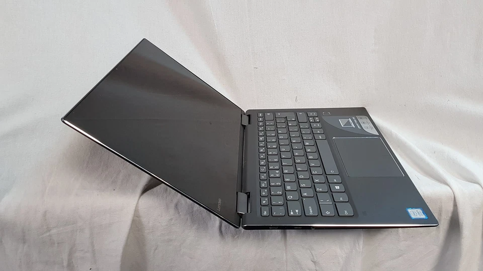 Lenovo yoga 720-13ikb 13.3" Laptop Intel Core i5-8250U 8GB 256GB SSD, NO OS - Image 2 of 4
