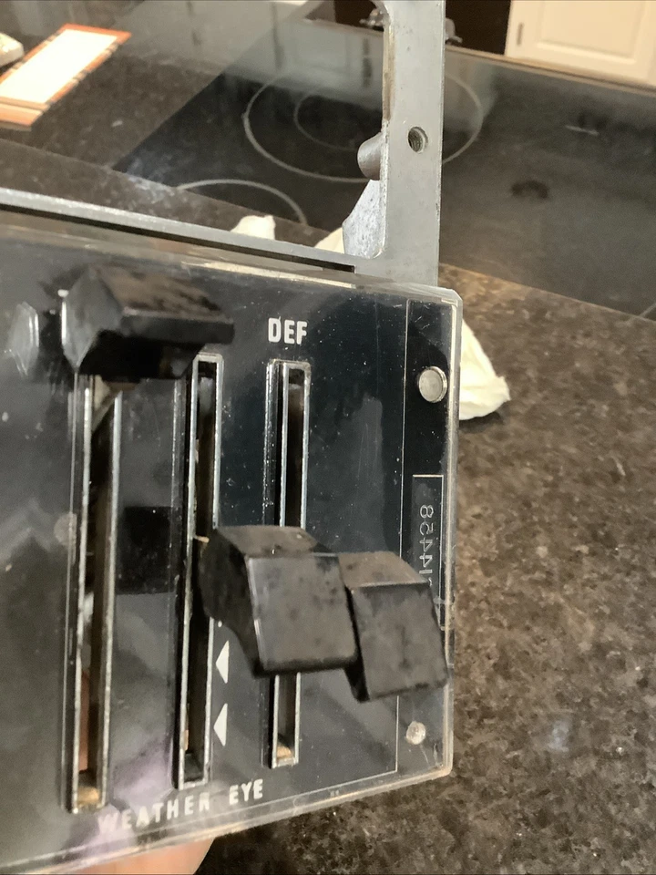 Nos 1950s 1960s Chevy GM Truck Pontiac? Heater Control Panel - Imagen 4 de 4