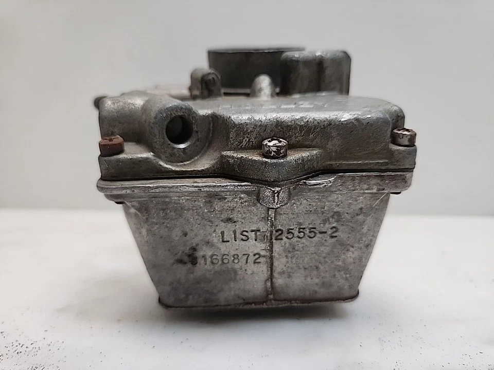 Carburador Holley 2555-2 serie 1909 compatible con Jeep 196ci 1963-65 AMC en línea-Six Foto 2 de 4