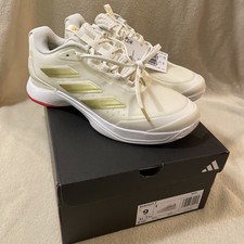 Adidas Avacourt 2 Tennis Womens 9 Gold Off White Sneakers Athletic Shoes IF9143