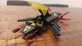 2in1. Vintage LEGO Space Blacktron Invader (6894) and Blacktron Alienator (6876)