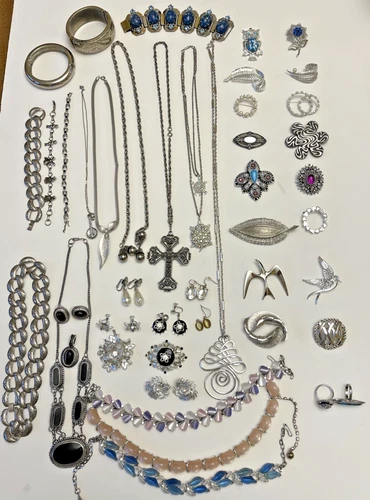 Vintage Costume Jewelry Lot Silver Tone Necklace Bracelet Brooch Earrings SarCov