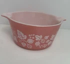 Pyrex Pink Gooseberry #473 1 Qt Round Casserole Dish vintage no lid