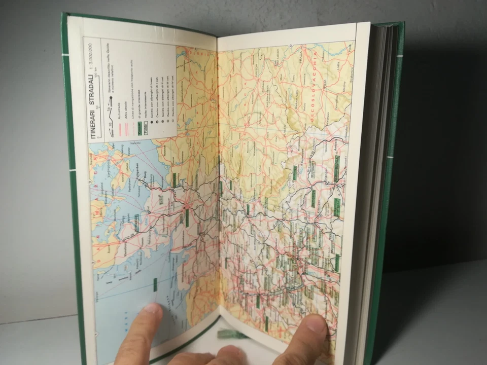 GERMANIA REPUBBLICA FEDERALE GUIDA D'EUROPA TOURING CLUB ITALIANO TURISMO -(139) - Immagine 2 di 4