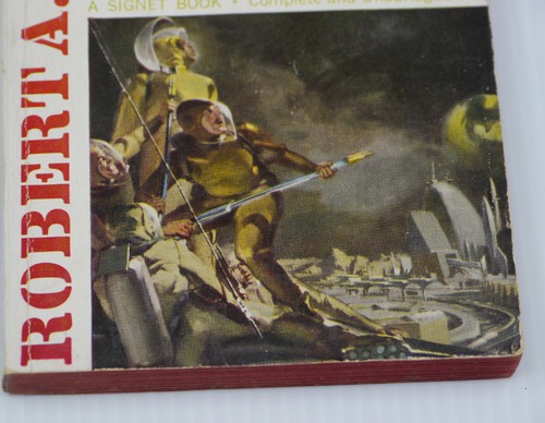 THE GREEN HILLS OF EARTH, 1951 SCIENCE FICTION PB NOVEL, ROBERT A. HEINLEIN - Foto 2 di 3