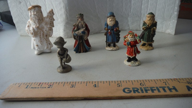 MINIATURE SANTA CLAUSE COLLECTION OF 5 AND 1 HALLMARK  PEWTER DRUMMER BOY, NICE