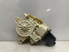 Mercedes W204 Fensterhebermotor vorne rechts  A2048200242  0130822502