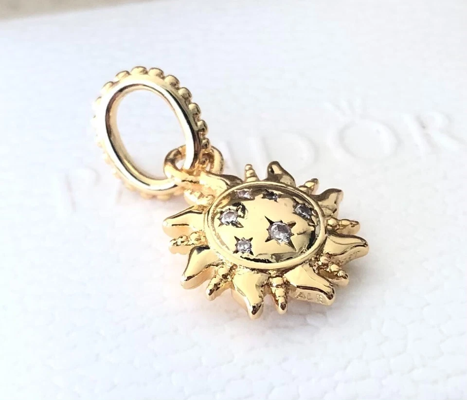 Pandora Colgante Sol Brillante Chapado en Oro 18K #368793C01 + Caja de Regalo GRATIS + Etiqueta Foto 4 de 4