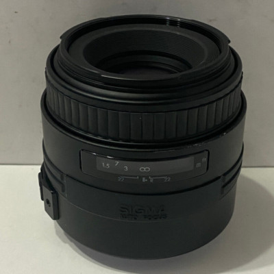 Sigma 90mm f/2.8 AF Macro MultiCoated Lens Canon EF Mount [52] (BROKEN/PARTS)