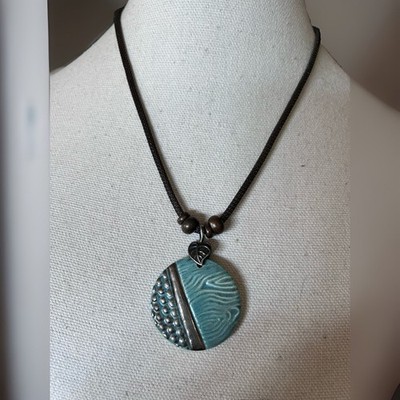 Artisan Signed Ceramic Pendant Necklace Audrey Schmitz Mesh Chain 18 -L3