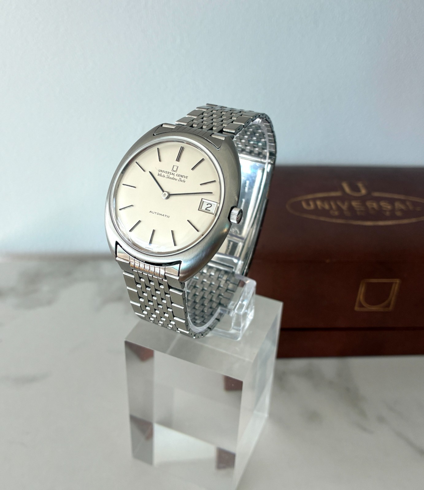Universal Geneva White Shadow Date Automatic Micr… - image 20