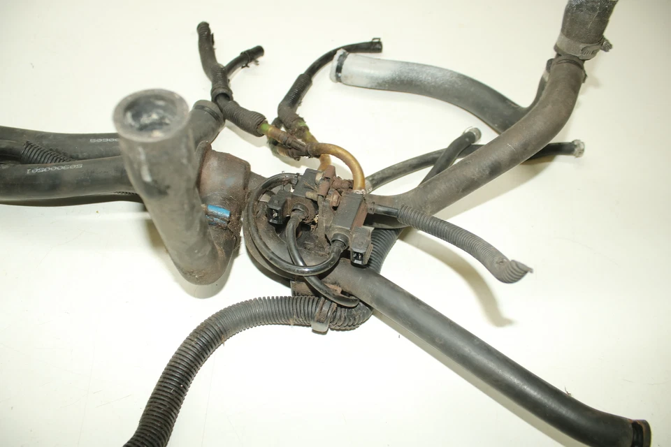 2013 Ski-doo Renegade 800r Back Country X E-tec XP Engine Coolant Hoses Hose - Imagem 4 de 4