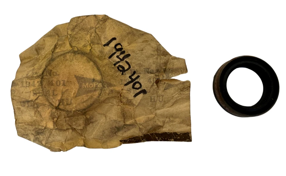 Dodge Plymouth 1960-1965 estándar transmisión de 3 velocidades eje principal sello de aceite trasero nuevo en stock Foto 2 de 4