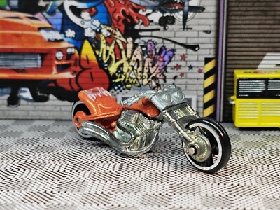 HOT WHEELS New 2000 FIRST EDITIONS SERIES BLAST LANE Chopper Motorcycle Bike