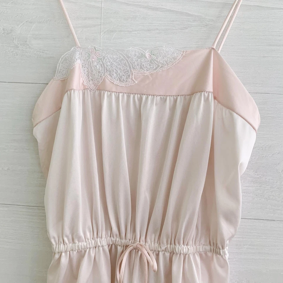 Vintage Miss Elaine - Mameluco para dormir con ribete de encaje de nailon rosa pálido, S Foto 3 de 4