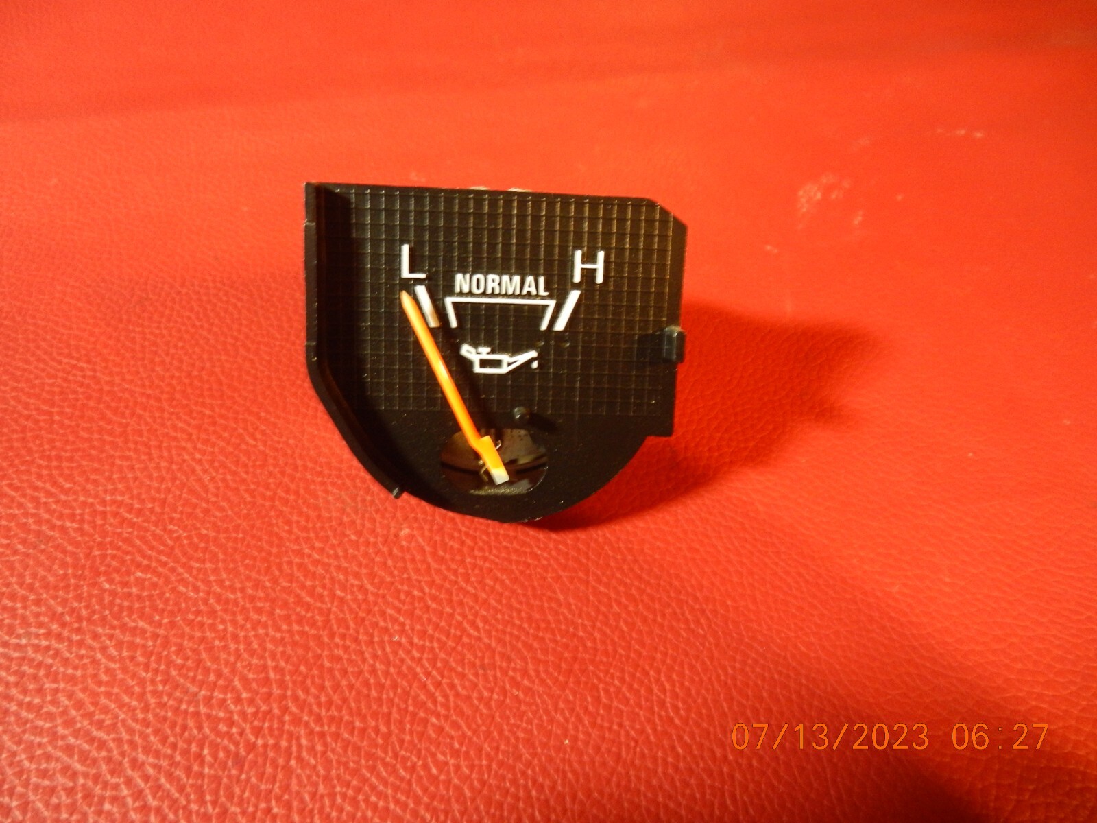 80 86 1980 1986 FORD BRONCO TRUCK OEM OIL PRESSURE GAUGE F150 F250 F350