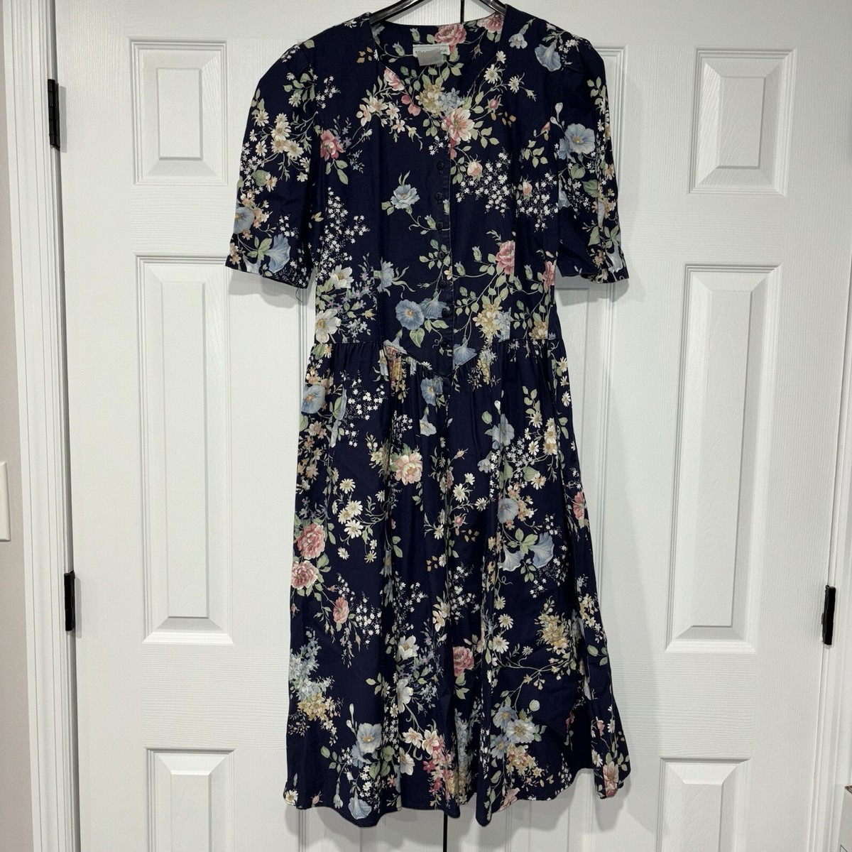 navy blue floral midi dress Gina Bacconi Navy Octavia Chiffon Floral Midi Dress main image 1