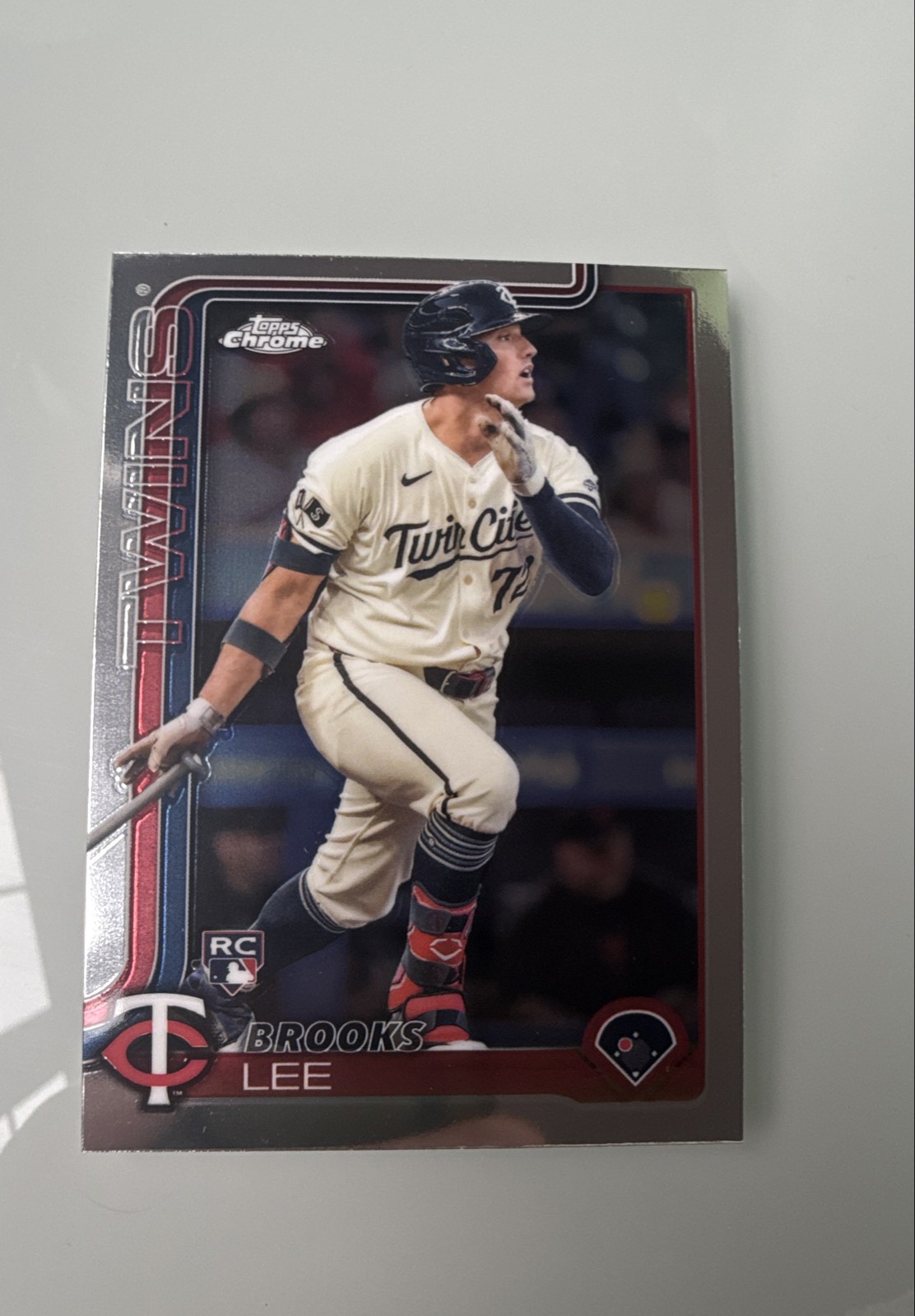 2025 Topps Chrome - Variation Brooks Lee #234 (RC)