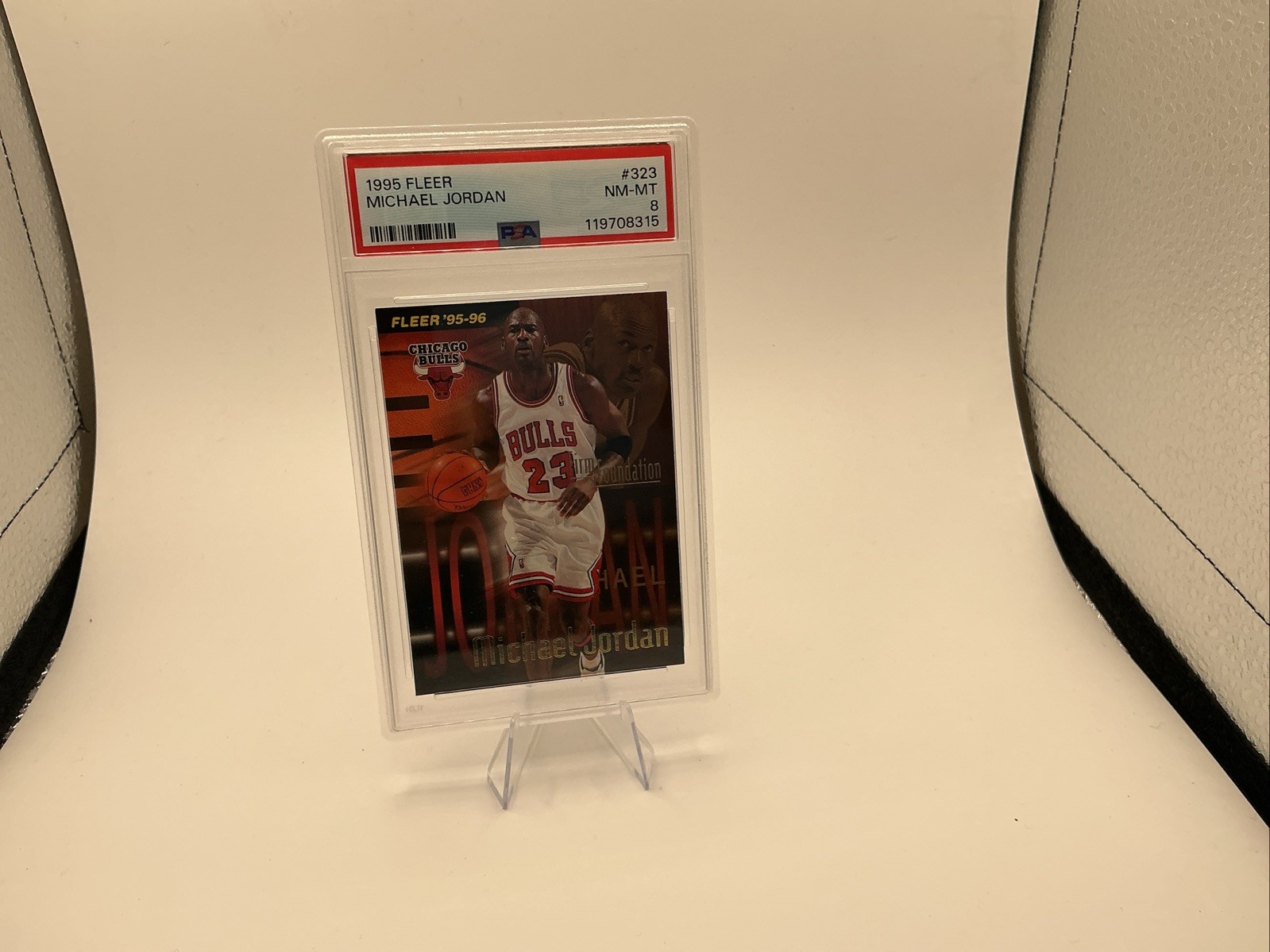 1995 Fleer Michael Jordan #323 PSA 8