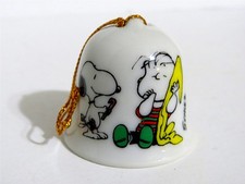 SNOOPY PEANUTS CHARLIE BROWN DETERMINED PORCELAIN MINI BELL CHRISTMAS ORNAMENT