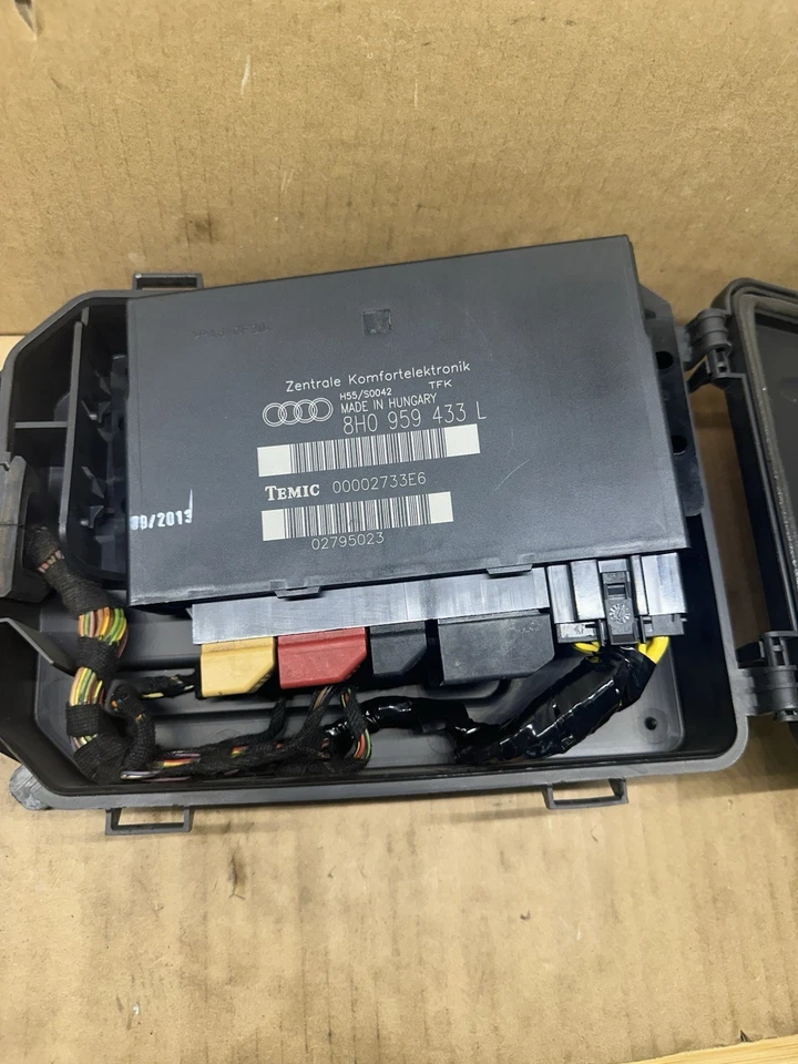 ✅ 03 - 09 AUDI A4 S4 CONVERTIBLE BODY COMFORT CONTROL MODULE BCM CCM 8H0959433L Foto 3 de 4