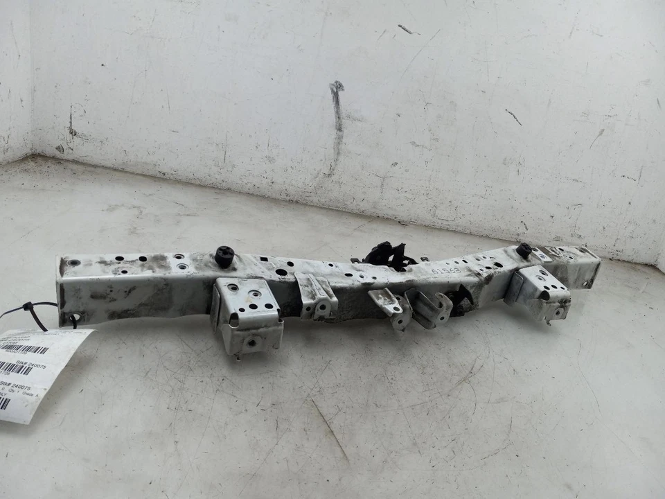 10-15 丰田普锐斯插入式1.8升FWD收音机核心支持上盖 — 第 2/4 张图片