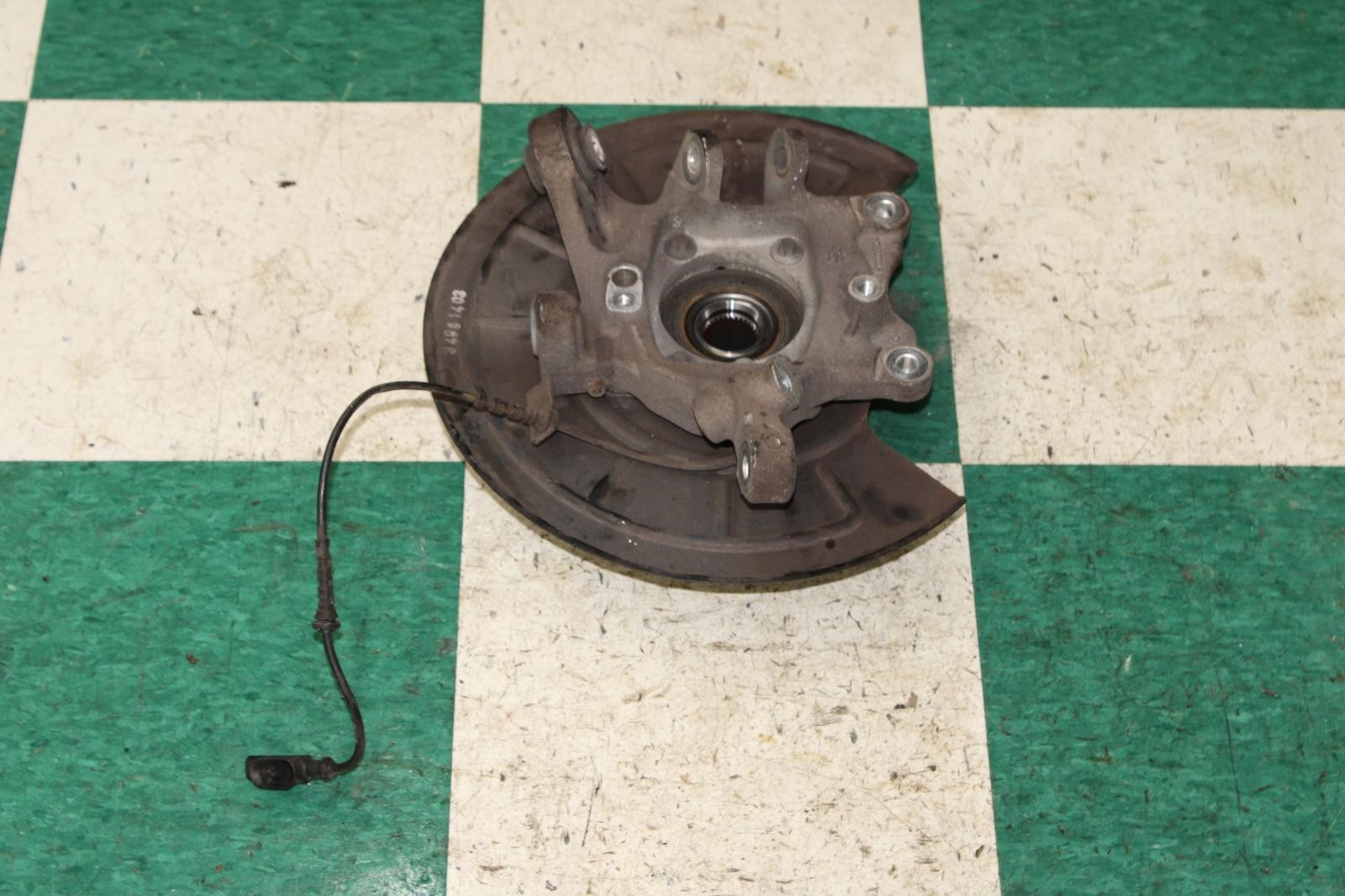 14-17 Ghibli Driver Side LH LR Rear Bearing Hub Spindle Assy Rotor Unit OEM OE