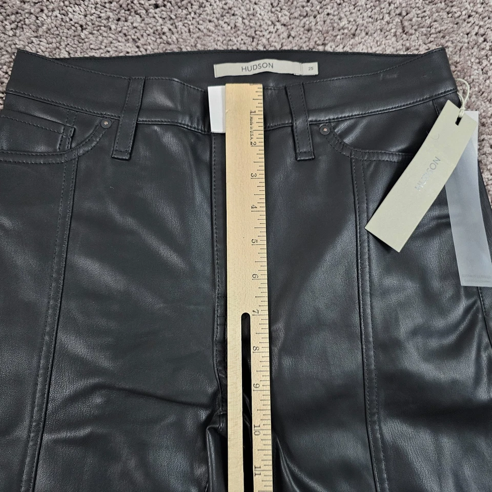 Pantalones Hudson para mujer 25 negros corte bota tiro alto imitación cuero Barbara 26x31 Foto 4 de 4