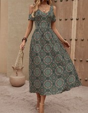 Green Geometric A-Line Midi Dress Off Shoulder Short Sleeve Round Neck L