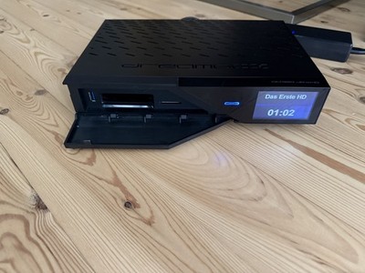 Dreambox 920 UHD 4K, Linux E2.5, Dual DVB-S2 FBC Tuner, 128 GB SSD