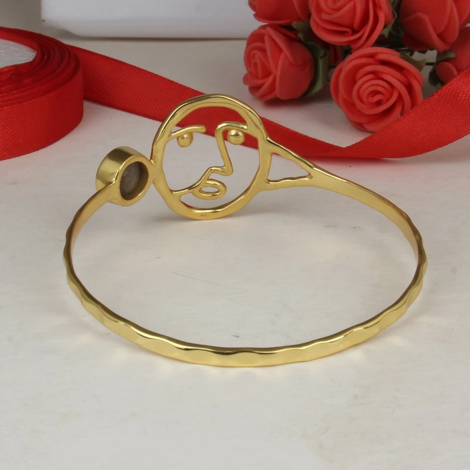 Hammered Face Design Gold Plated 925 Silver Labradorite Gemstone Cuff bangle - Image 4 of 4