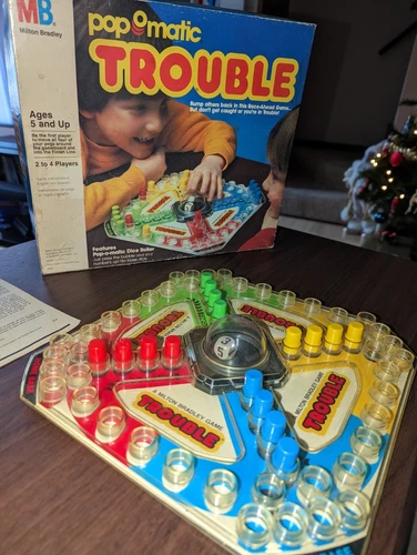Vintage 1986 Milton Bradley Popomatic Trouble Board Game - Read Description