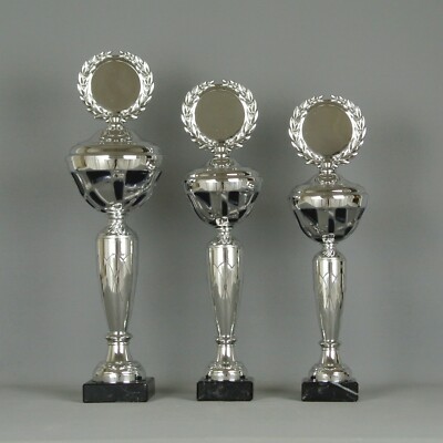 3er Serie Pokale / 35-30cm / silber schwarz / mit Gravur + Emblem